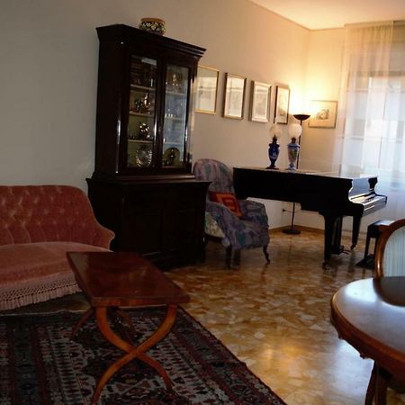 Appartamento Casa Vida Cremona Esterno foto